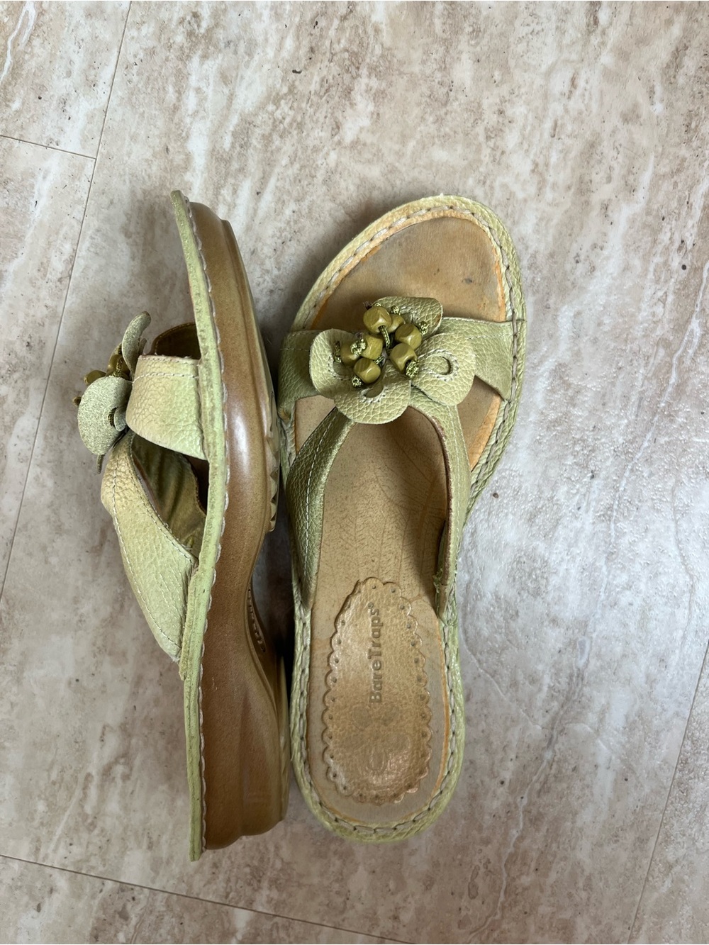 Bare Traps Heyday Green Floral Bead Leather Slide Sandals 6.5M